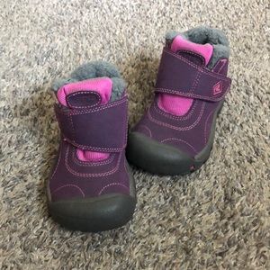 Toddler hiking boots